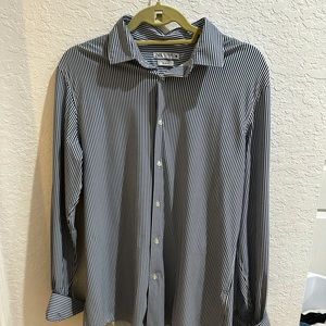 Zara Men’s slim fit button down